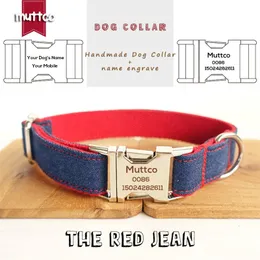 Muttco Grawerowany Nazwa Pet Retailing Specjalny Samopoziomowy projekt Red Jean Anti-Lost Collar Canvas Stripe Dog Collar 5 rozmiarów LJ201112