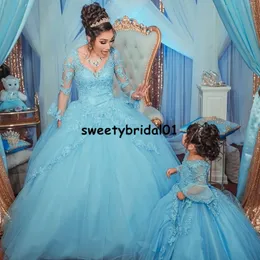 Chro Blue Ball Suknia Bal Sukienka Długie Rękawy Crost Back Vestidos de XV ANOS Aplikacje Koronki Quinceanera Birthday Party