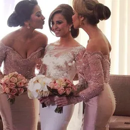 Dusty Pink Off Shoulder Bridesmaid Dresses Lace Beaded Wedding Guest Prom Glows 2021 Arabiska Mermaid Långärmad Maid of Honor Dress Al7810