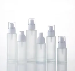 20 ml 30 ml 40 ml 50 ml Sprey Losyonu Pompa Cam Emülsiyon Şişe Siyah Beyaz Plastik Kap Kozmetik Konteynerler Şişeler SN4932