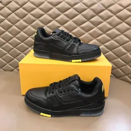 High-quality Men's hot-selling fashion catwalk casual shoes, soft leather sneakers, thick-soled flat-soled comfortable shoes EUR38-45 mkj00001