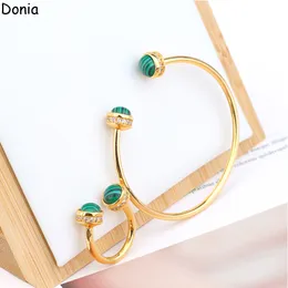 Donia Smycken Lyx Bangle European och American Fashion Exagt Classic Round Tube Micro-Inlaid Green Fritillary Designer Ring Set