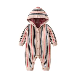 Högkvalitativa Baby Rompers Tjockning Cardigan Höst och Vinterdräkt Nyfödd Jumpsuit Coat Soft Fashion Stripe Boys Girls Romper