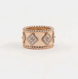 Fyra-löv klöver Kaleidoscope tre-färg Ring VC 18K Rose Gold Full Diamond Official Webbplats Samma stil med Box High Four-Leaved Clover