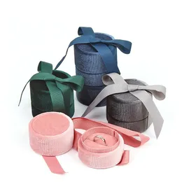 Round Velvet Bowknot Biżuteria Box na kolczyki ślubne Kolczyki Naszyjnik Bransoletka Wyświetlacz Biżuteria Opakowania Pudełka na biżuterię