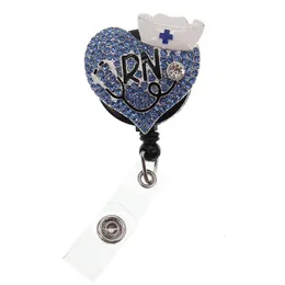 10st Lot Nyckelringar utdragbara sjuksköterska Tillbehör Medicinsk emalj Rhinestone Crystal Love Heart RN Form ID Badge Reel Holder med 233p