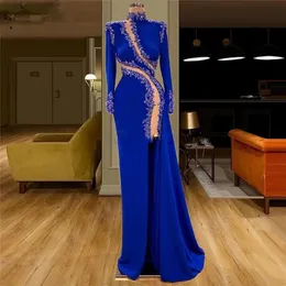 High Neck Long Sleeves Formell Aftonklänning Pärlor Lace Prom Party Gowns Side Split Satin Robes de Soirée