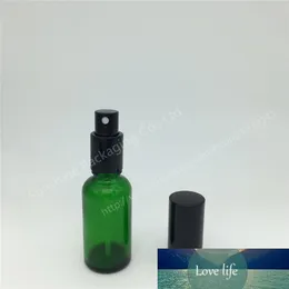 뜨거운 판매 10X30ML 녹색 유리 병, 스프레이와 에센셜 오일 병, 고품질 안개 병 스프레이