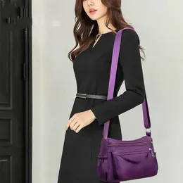 Mode Oxford Kvinnor Crossbody Bag Travel Shoulder Bag Casual Handväska Solid Zipper Messenger för mamma Ny Anlivsel