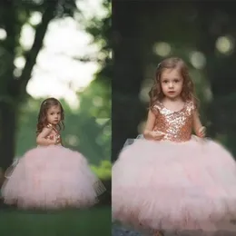 Rose Gold Sequins Flower Girls Dresses 2020 Cap Syle Puffy Little Girls Blush Tulle Ball Gown Formell Bröllop Kommunion Klänning