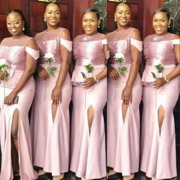 2021 afrikanska nigerianska nya brudtärna klänningar rosa sjöjungfrun av axelkristallpärlor splittrade formella bröllopsgästfestklänningar plusstorlek