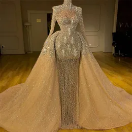 Luxury Champagne Evening Dresses High Neck Long Sleeve Mermaid Prom Lugnar Bling Crystal Sequins Pärlor Skräddarsy Formell Party Dress