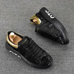 mode män loafers skor lyx designer sneakers bekväma tjocka botten lägenheter skateboard trending