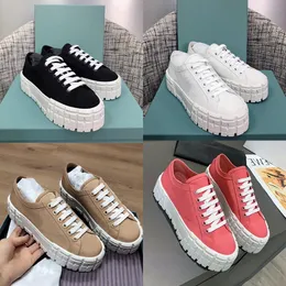 Nytt hjul Cassetta Platform Sneakers Dam Designer Skor Tjock Platt Snörning Tyg Fritidsskor Högkvalitativ Outdoor Trainers 261