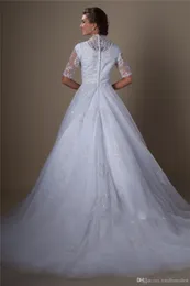 ثوب الكرة البيضاء فساتين زفاف متواضعة مع نصف الأكمام من الدانتيل الدانتيل الأميرة الأميرة العفن الزفاف