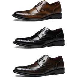 2021 Designer de moda estilo de negócios mens sapatos preto couro marrom no casamento apartamentos fundos homens vestido casual para festa