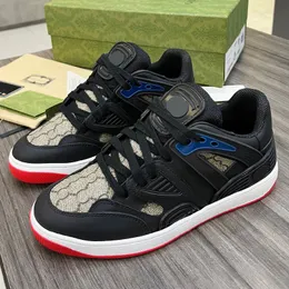 High quality mens or womens sports shoes white black letters upper two-color TPU outsole couple lace-up sneakers fashion shopping designer sneakers top version 35-46