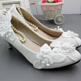Nedime Platformu için 2021 Gelin Düğün Ayakkabı Yavru Topuk Yüksek Topuk 3D-Çiçek Lady Ayakkabı Balo Akşam Parti Hoco Gelin Boyutu 34-42 4-10.5