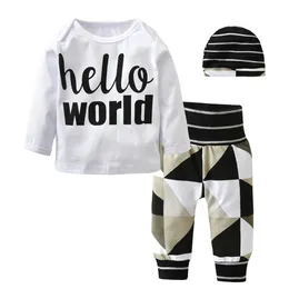 Noworodek Baby Boys Girls Ubrania Niemowląt Zestaw Odzież Cute Letter Z Długim Rękawem Hello World T-shirt + Spodnie + Hat Toddler Stroje LJ201223