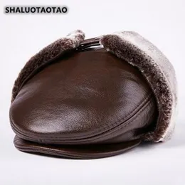 Shaluotaotao babanın kapağı kış kalın termal bombardıman şapkaları erkekler için moda artı kadife kulaklıklar cowhide orijinal deri şapka yeni y200110