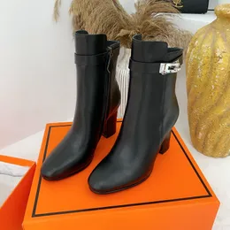 Hot Sale-Ankel Boots Mulheres Plataforma de Salto Alto Feminino Rendas på Sapatos Mulher Fivela Curta Bota Casual Senhoras Calados Navio