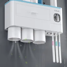 Magnetisk adsorption automatisk tandborstehållare tandkräm dispenser squeezer väggmontering lagring rack badrum tillbehör set lj201204