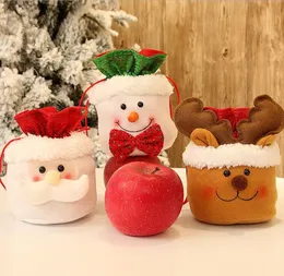 18 * 15cm Flanelette Candy Gifts Sack Christmas Drawstring Bag Söt Mini Jul Eve Apple Sacks Shopping Mall Ornament