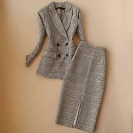 Vinter Högkvalitativ Kvinnors Suit Kjol Set Tvådelad Koreansk version av Professional Plaid Ladies Jacket Slim 210527