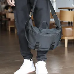 Cross Body multifunktions resväska manlig axel Ultralätt nylon Oxford Fashion Crescent-paket Enkelt