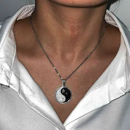 Stainls Steel Diamond Black White Yin och Yang Pendant Halsband