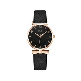 Lady beobachtet Mode digitale Blütenblattmuster Damen Watch Belt Quartz Uhr