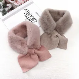 2021 neue Designer Rosa Liebe Herz Gestrickte Schal Frauen Winter Mode Dicke Warme Faux Pelz Hals Kragen Schals für Damen foulards Q0828