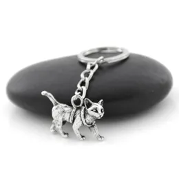 10 stycken vintage retro silverpläterad nyckelring härlig metall katt nyckelkedja nyckelring väska charm kvinnor man barn husdjur smycken