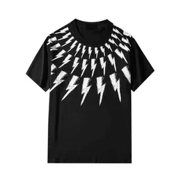 Herren T-Shirts Sommer neue Neil Barrett Parodie Blitz gedruckt Straße lose Herren O-Ausschnitt Kurzarm High Street trendige T-Shirt T8