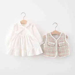 2st flickklänningar höstar 2020 långärmad barnkläder med väst mode prinsessa baby barn kläder 6m-3t g220310