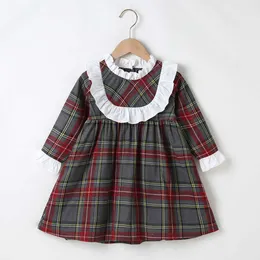 Zima 2020 New Arrivals z długim rękawem Peter Pan Collar White Lace Red Green Plaid Cute Dress Vestidos 18m-6T Q0716