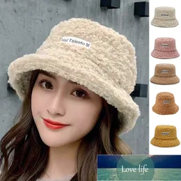 Unisex открытый теплый плюш большие красновые ведровые шляпы женские зимние буквы шляпы печать ягненка волосы рыбацкие шапки фабричные цена экспертное проектирование качества новейший стиль оригинал