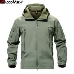 Magcomsen Shark Skin Mility Jacket Men Softhell防水戦術的な服迷彩陸軍フード付きジャケット冬のフリースコート211103