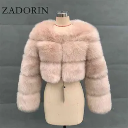 ZADORIN Fashion Plus Size Women Crop Top Faux Fur Coat Winter Thick Fluffy Long Sleeve Short Style Slim ry Jacket 210910