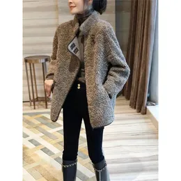 Women's Jackets Granule Fur Coat Female Plus Size Western Fashion Fleece Jacket 2022 Winter Warm Casual Coats Parker