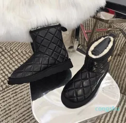 Projektant Buty śniegu Kobiety Winter Moda Klasyczna Krótka Kostka Dziewczyna Boot Ciepłe Buty Luksusowe Klasyczne Botki Boże Narodzenie Walentynki Prezenty Siz