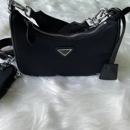 Kadınlar için yeni üst pu çanta omuz çantası Göğüs paketi bayan Tote zincirleri çanta presbiyopik çanta messenger bao lüks tasarımcılar çanta Akşam Çantaları