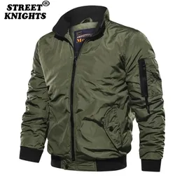 Mężczyźni Zimowa Kurtka Bombowiec Pilot Pilot Ciepłe Futro Collar Armii Tactical Fleece Drop 211217