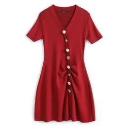 Być może U Kobiety Czerwony Czerwony Dzianiny V-Neck Delikatny Chic Przycisk Ruched Krótki Rękaw Elegancka Mini Dress Lato D2587 210529