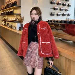 女性の毛皮のファックス韓国のファッションエレガントな甘いショートコート女性の小さな香りの風のカジュアルルーズラムウールのジャケット柔らかいぬいぐるみオーバーコート