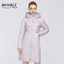 Miegofce Designer Womens Bomulljacka med dragkedja och Mellanlängd Beständig Hooded Collar Kvinna Raincoat Windproof 210923