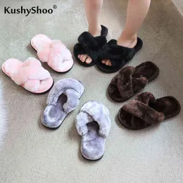 Kushyshoo Kids Furry Tofflor Vinter Barnens hem Tofflor Koreanska Girls 'Inomhus Varma Bomull Tofflor Baby Fur Slides 211119