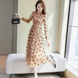 여름 패션 캐주얼 여성 O 넥 복숭아 심장 인쇄 메쉬 하이 엔드 기질 긴팔 하이웨이 드레스 210531