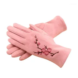 Lady Faux Suede Gloves 1 Pairs Plum Blossom Embroidery Mittens Winter Warm Full Finger For Outdoor Driving Female Mittens1