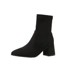 Vinter Short Boots Women Designer Socks Boots Natural äkta läder Get Suede Block Round Toe High Heel Lady Warorwar Brand YGN020-999